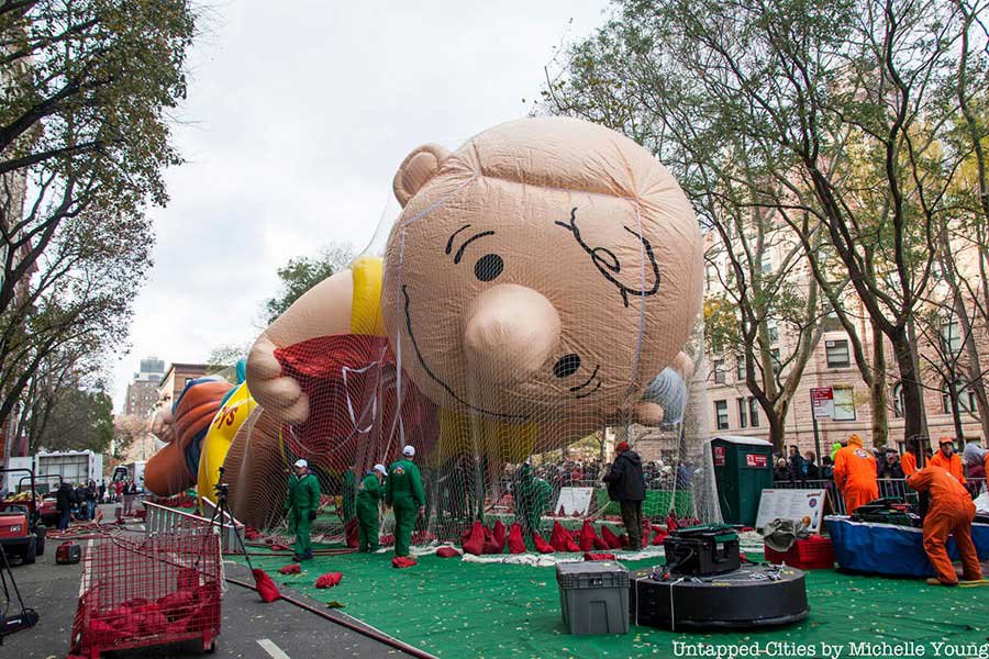 2024 Thanksgiving Eve Balloon Inflating NYC