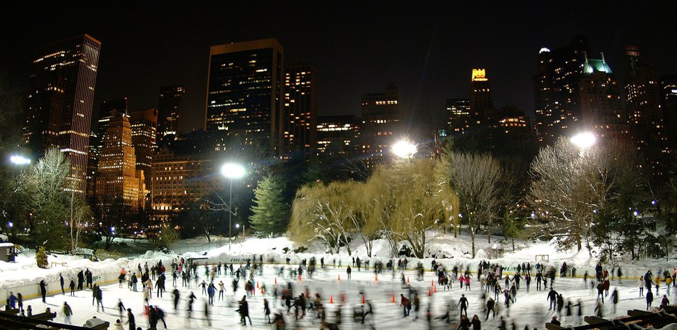 Ice Skating At Wollman Rink In Central Park   Central Park Wollman Ice Skating Rink Manhattan Nyc.jpe